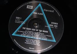pink-floyd-dark-side-of-the-moon-vinyl